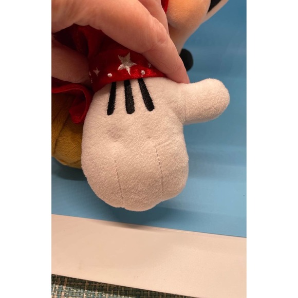 Disney MICKEY 2017 Fantasia plush - Picture 7 of 9